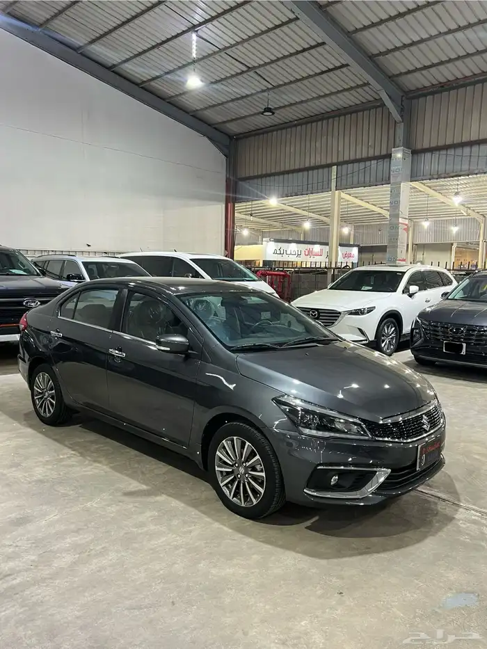 سوزوكي سياز 2023 فل كامل شبه جديد 2