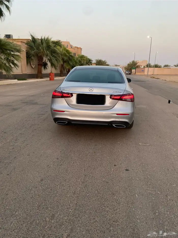 مرسيدس E300 -2021- AMG 3