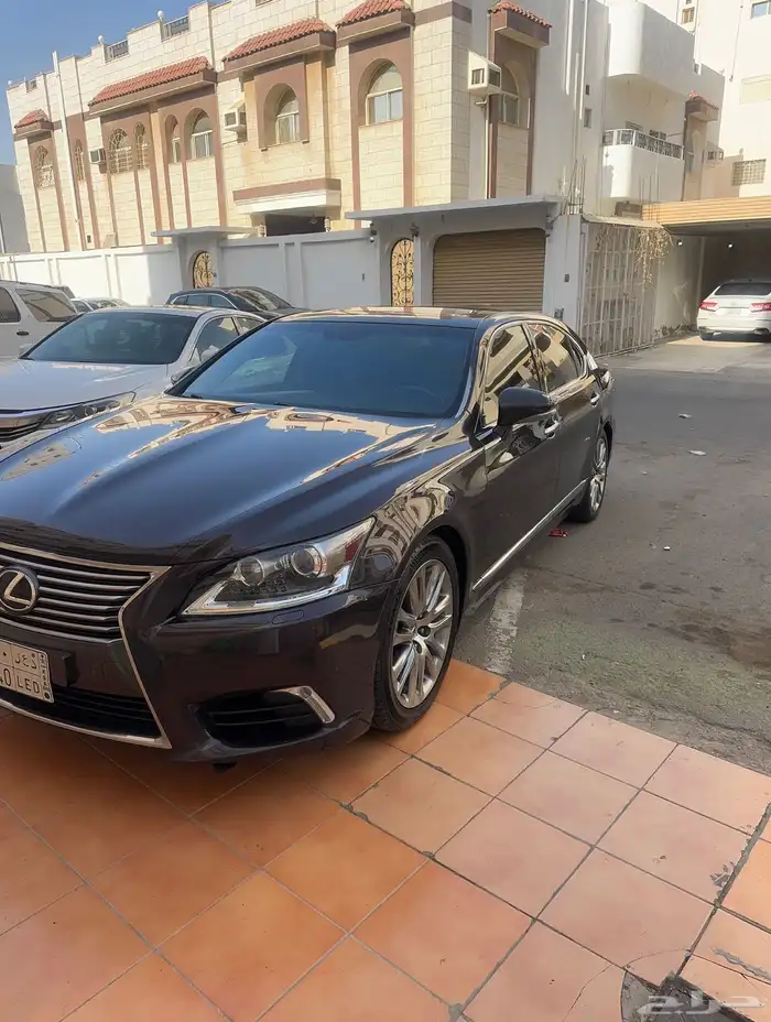 لكزس ls 460 2014 لارج 28