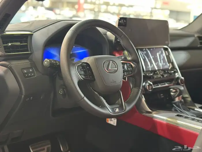 لكزس LX600 2025 اف سبورت اقل سعر سعودي 6