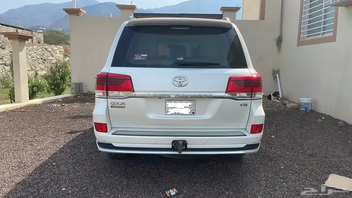 لاندكروزر 2019 GXR تورينق 3