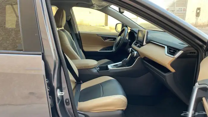 راف فور موديل 2023 XLE ممشى30 14