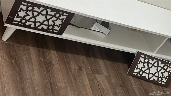 الباب مفكوك يتركب ابي فيها 90 0