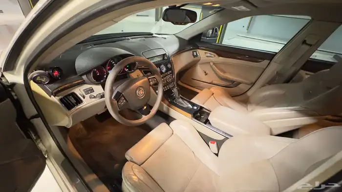 كاديلاك CTS-V 2010 6