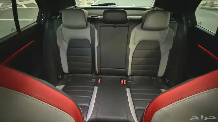 فولكس واجن GTI - السيارة معدلة و وكالة 9