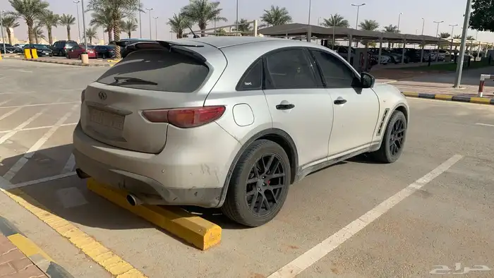 INFINITI FX35 - 2009 جيب انفينيتي 17