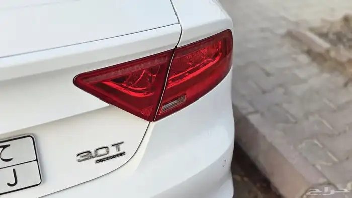 اودي A7. 2014 مالك اول 37