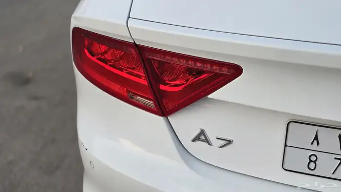 اودي A7. 2014 مالك اول 41