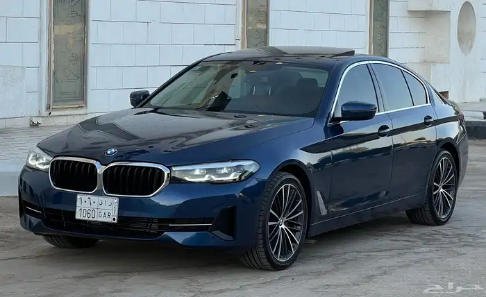 بي ام دبليو 520i 2022 (بحالة ممتازة) 1