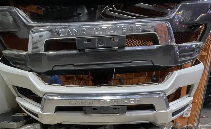 صدام لاند كروزر معى دعامه وكاله 2016 ل 2021 1