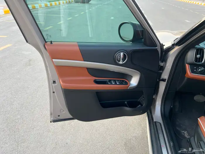 MINI COUNTRYMAN (S) ميني كوبر كانتري مان 9