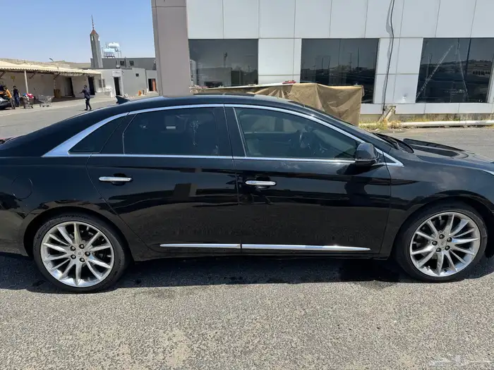 كاديلاك xts فل كامل بلاتينيوم ممشى قليل 8