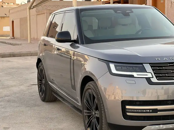 رنج روفر ناغي مالك اول 4