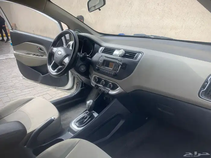 Kia Rio 2016 8