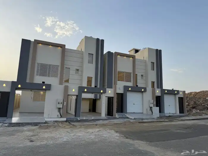 للبيع شقه ارضيه بمدخل سياره بسعر 600 الف ابها المحاله 5