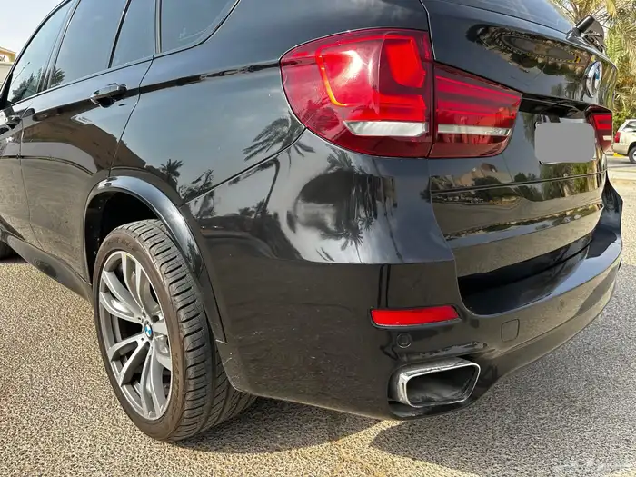 BMW X5 M 2016 فل كامل 16