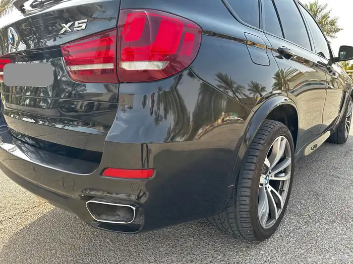 BMW X5 M 2016 فل كامل 17
