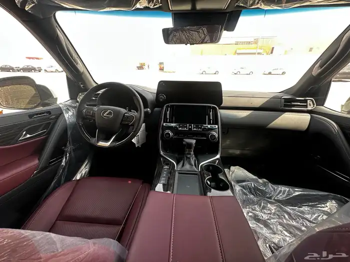 نيسان بلاتينوم فل كامل 2026 توين تربو ابيض سقف اسود 6