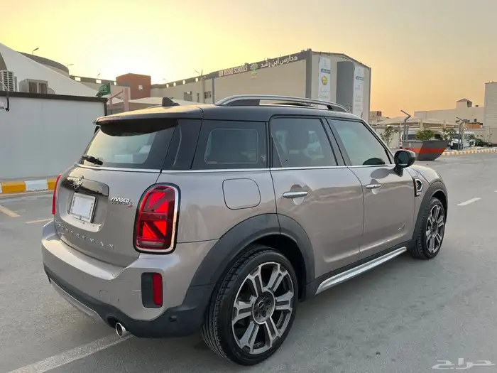 MINI COUNTRYMAN (S) ميني كوبر كانتري مان 4