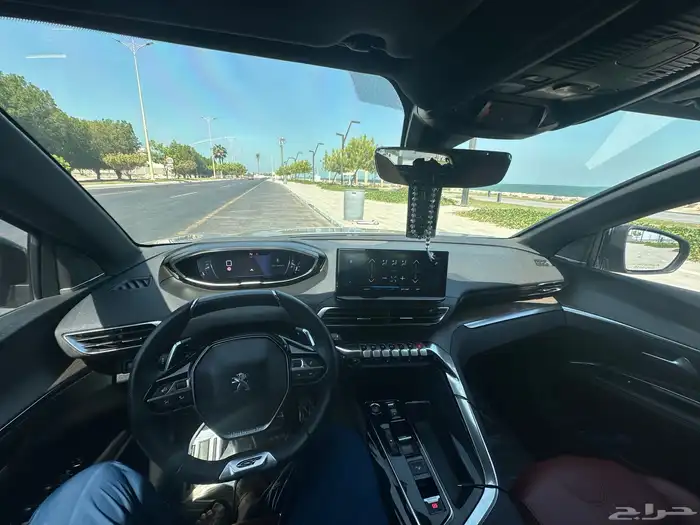 للتنازل   بيجو 3008 GT موديل 2024 بحالة الوكالة 4