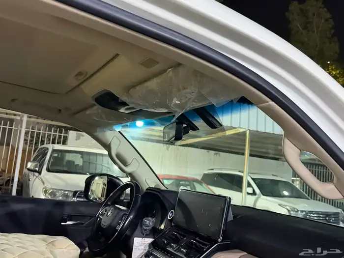 لاندكروزر VXR 2023 رقم 1 وارد الوليد 14