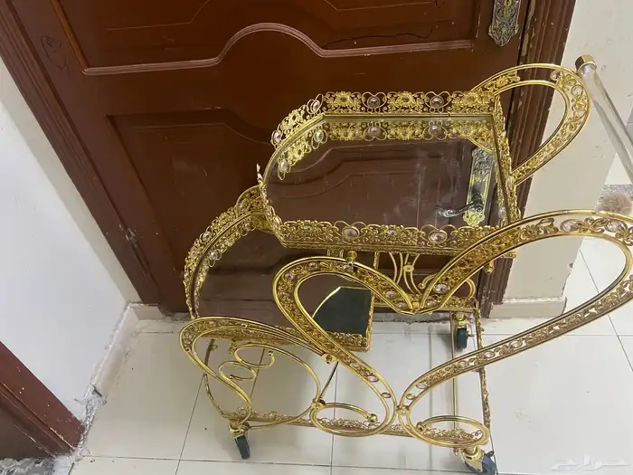 عربية لتقديم الضيافة 2