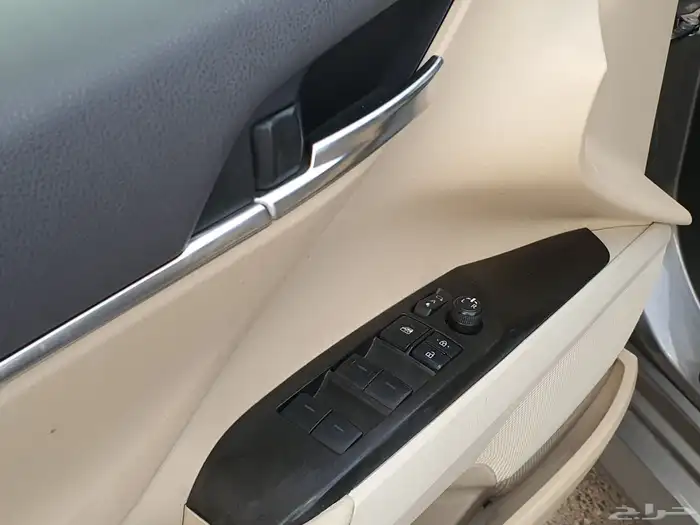 تويوتا كامري 2022 GLE فل هايبرد سعودي 14