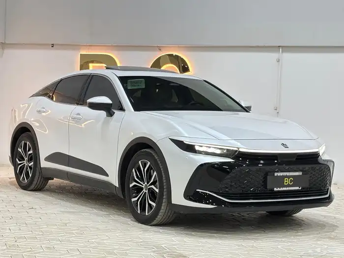 كراون 2023 2