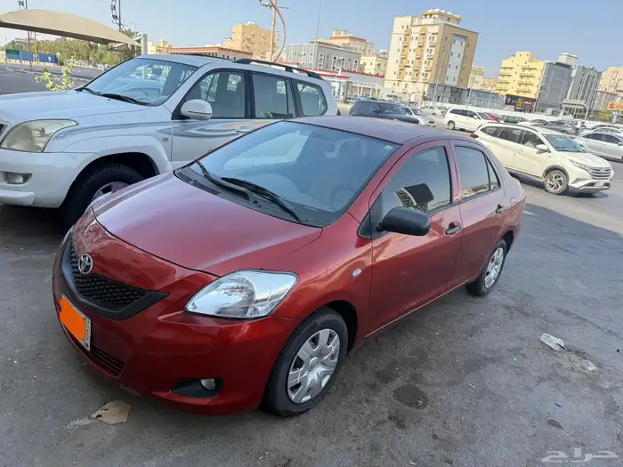 تويوتا يارس 2012 أوتوماتيك لا تحتاج مصروف 0