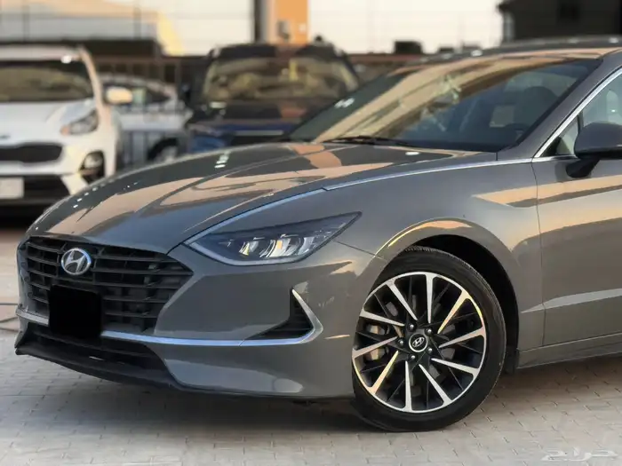 هيونداي سوناتا 2022 سمارت رمادي 2