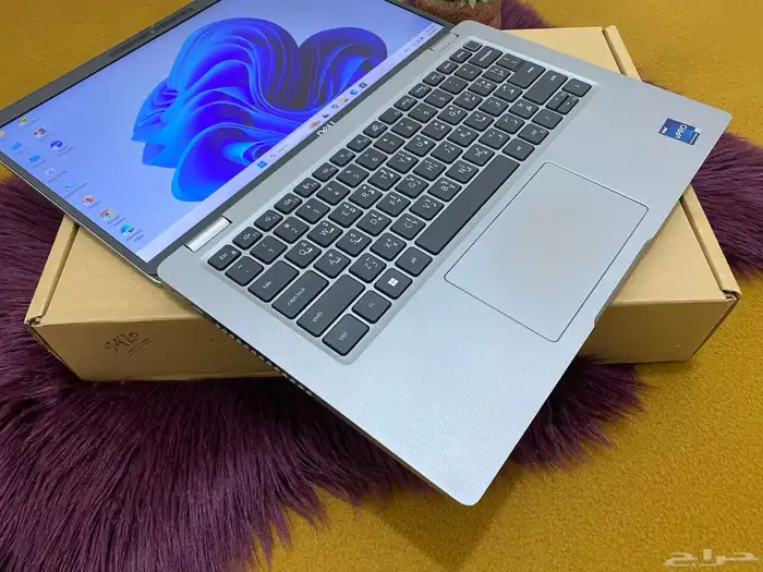 لابتوب ديل كور i7 شاشه لمس نظيف جدا 13
