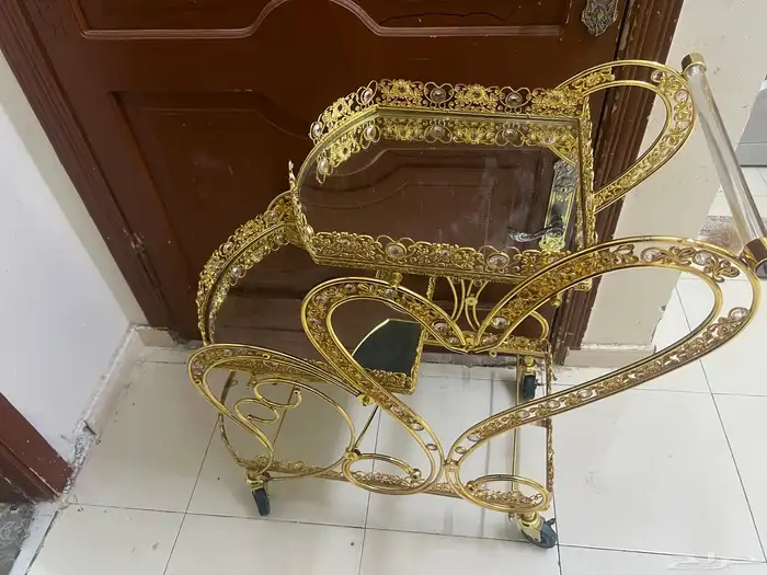 عربية لتقديم الضيافة 1