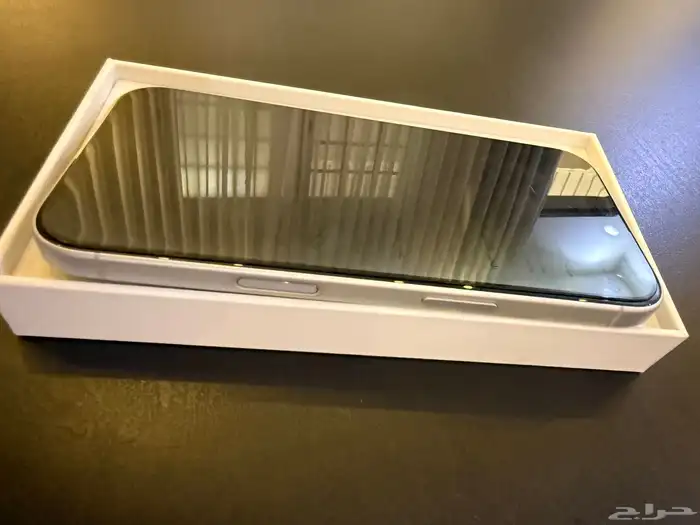 ايفون 16 ابيض 256 قيقا   بكج حماية  شاحن اصلي 5