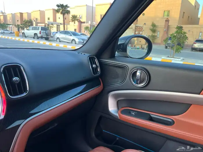 MINI COUNTRYMAN (S) ميني كوبر كانتري مان 13