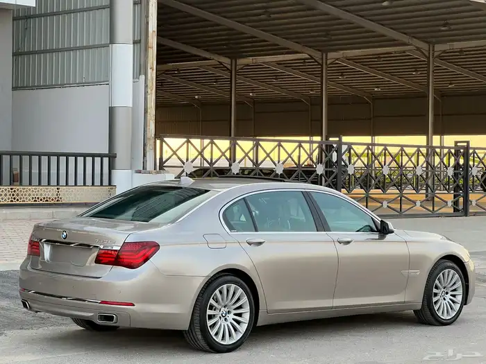 بي ام دبليو - Li 730 - 2015 - سعودي - فل 5