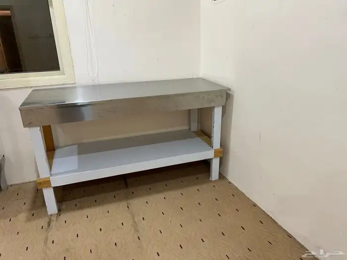 رف بضاعة محل تجاري 1