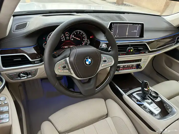 بي ام 740 بحاله الوكاله ماشي 73 الف فقط بدي وكاله 22