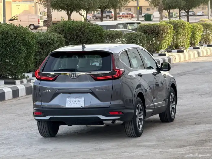 هوندا CRV موديل 2022 بحالة الوكاله شرط 5