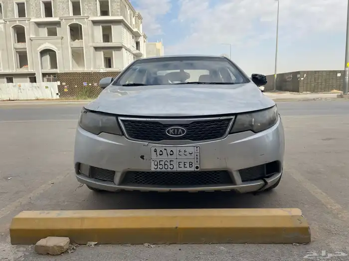 كيا سيراتو 2012 9