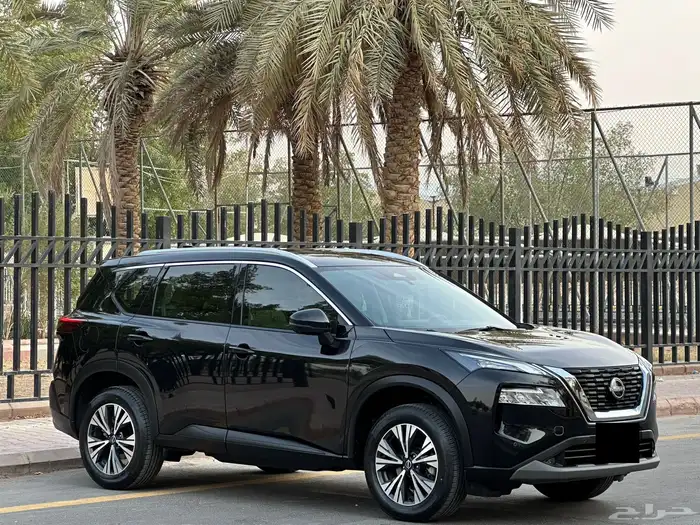 نيسان اكس تريل موديل 2023 سعودي نص فل بلس 7 ركاب 1