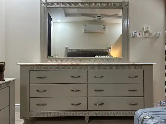 غرفة نوم 8