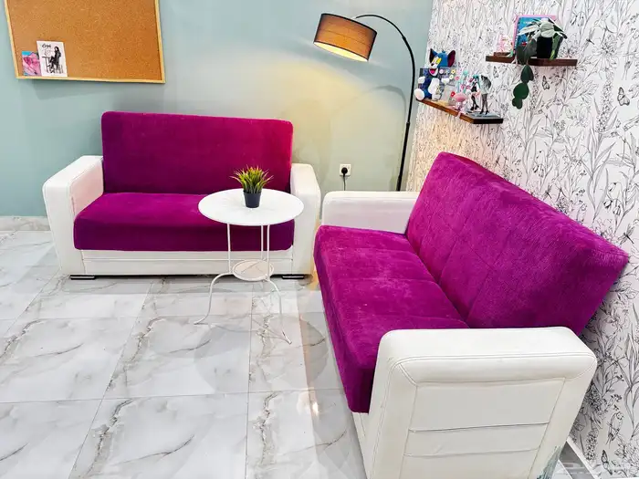 للبيع كنب قطعتين ب 400 2