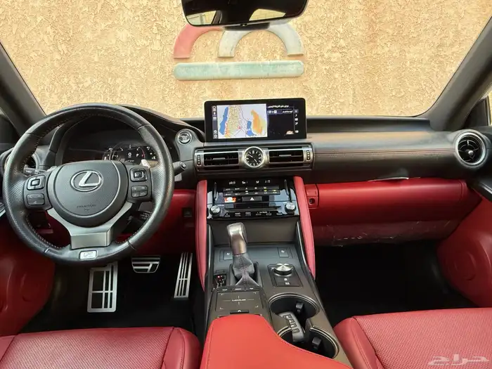 لكزس is 2022 350 Fsport 39