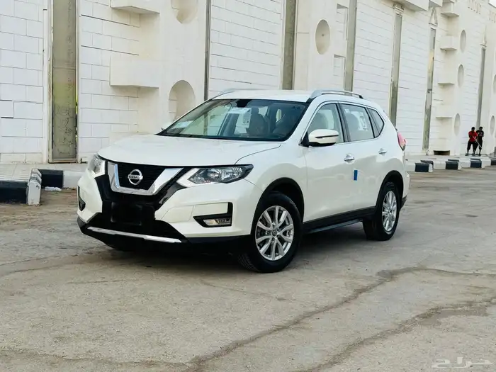 نيسان اكس تريل نص فل دبل خمس مقاعد 3