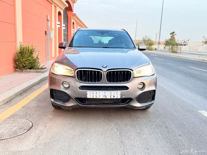 BMW X5M 2016 4