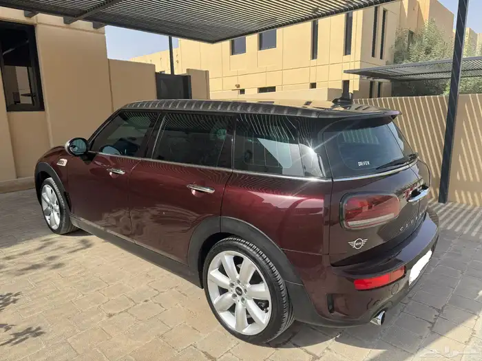 BMW Mini Cooper Clubman S with low mileage 6