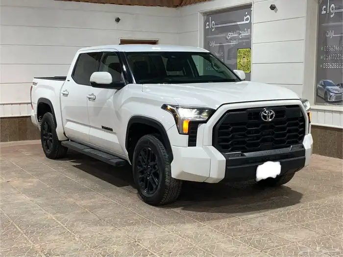تويوتا تندرا 8