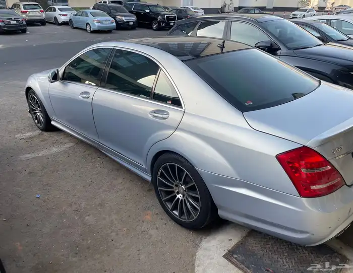 للبيع مرسيدس S350 AMG محدث كت إلى 2013 S63 عداد 217 الف كم 2