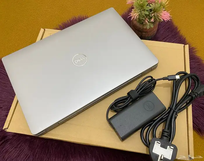 لابتوب ديل كور i7 شاشه لمس نظيف جدا 4