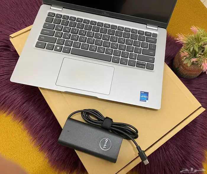لابتوب ديل كور i7 شاشه لمس نظيف جدا 8